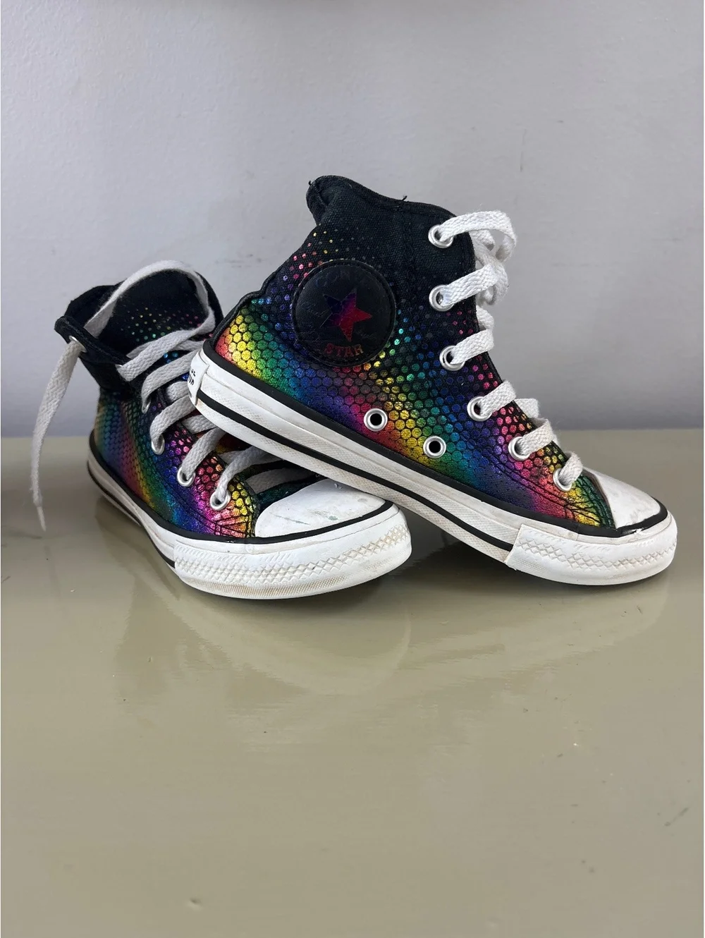 Converse All Star High Top Rainbow Hexagon Pattern Youth Sneakers Size 13
